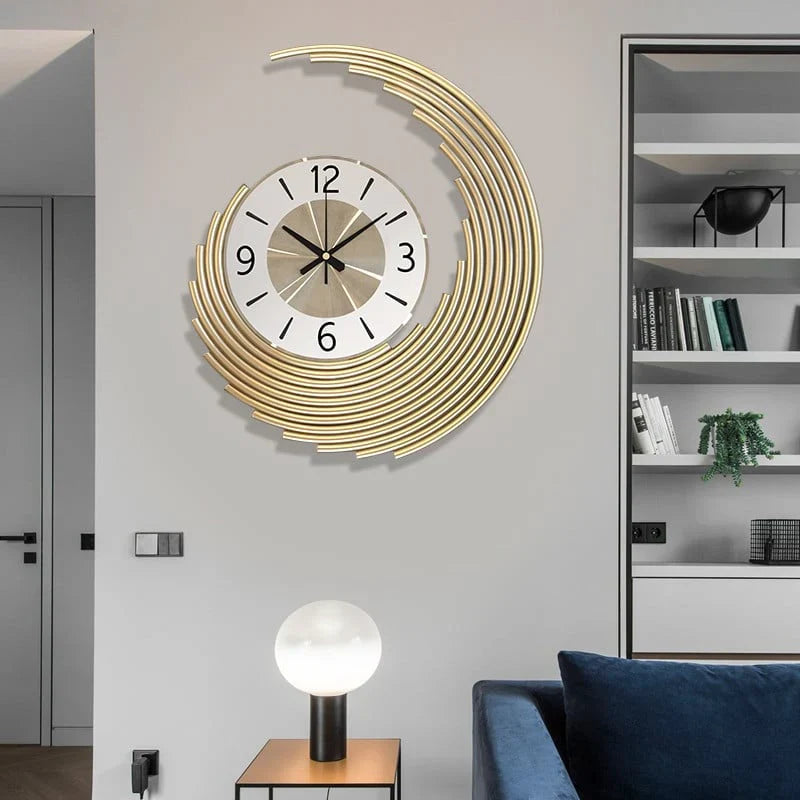 Ceas elegant de perete, cu design modern si elemente nautice, mecanism silentios si finisaj metalic elegant