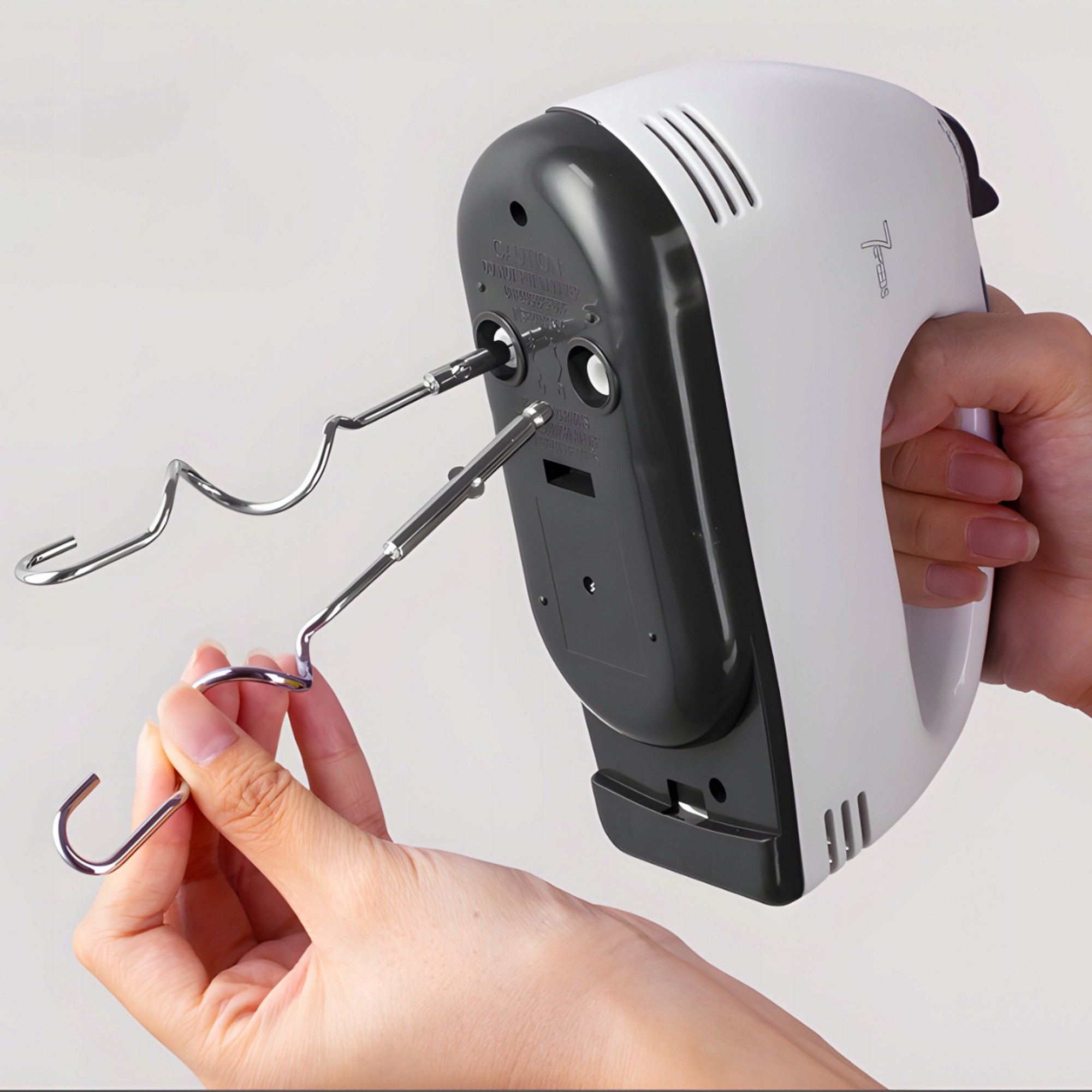 Mixer cu bol din inox, putere 350 W, 2L, inox, 7 trepte de Viteze